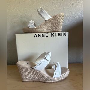👠 Anne Klein “Whisper” Wedge Sandal, size 8, NIB